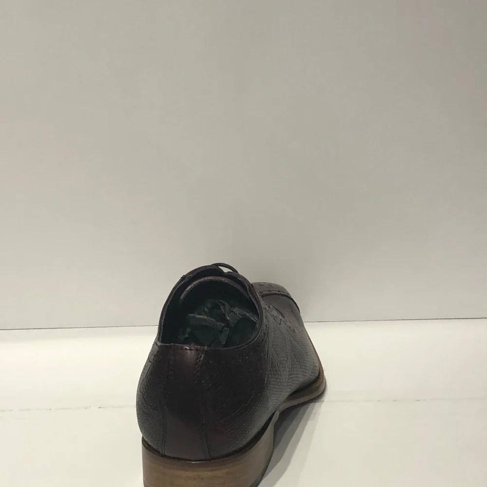 Duca shoes burgundy oxford point toe Atalian